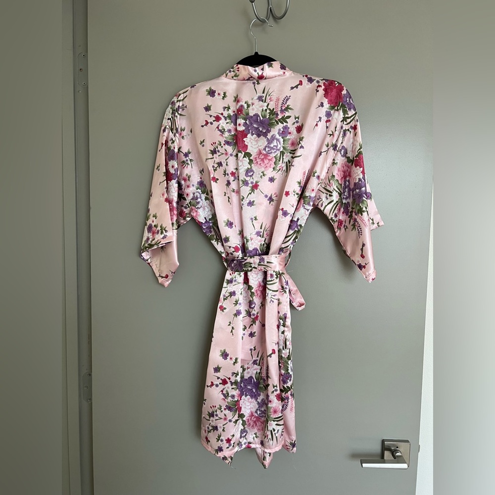 Pink Floral Robe - Picture 2 of 2